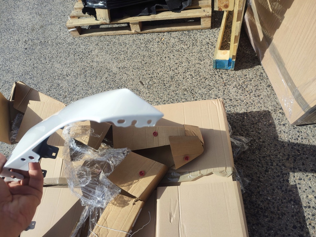 фото №11, Крыло правый aluminiowy mercedes cla c117 w117 лак 149 9149 mini wgniot