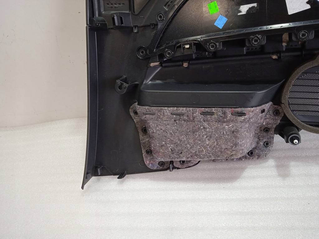 фото №10, Vw scirocco оббивка обшивка лівий задня 1k8867043