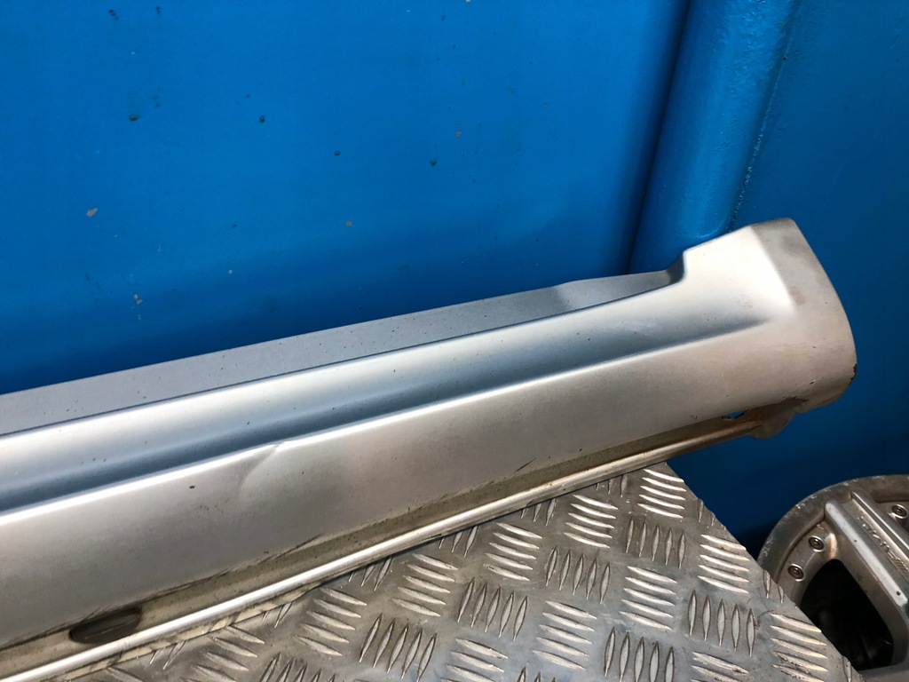 фото №6, Mercedes w169 молдинг накладка порог правая a1696102008