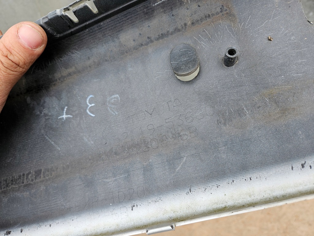 фото №10, Lexus is f-sport 10-13 бампер перед передний