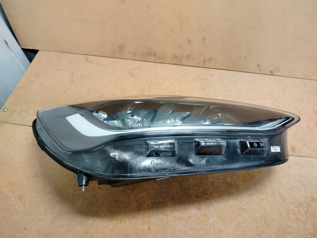 Ford focus mk4 рестайлінг  led фара правий ліва Доставка