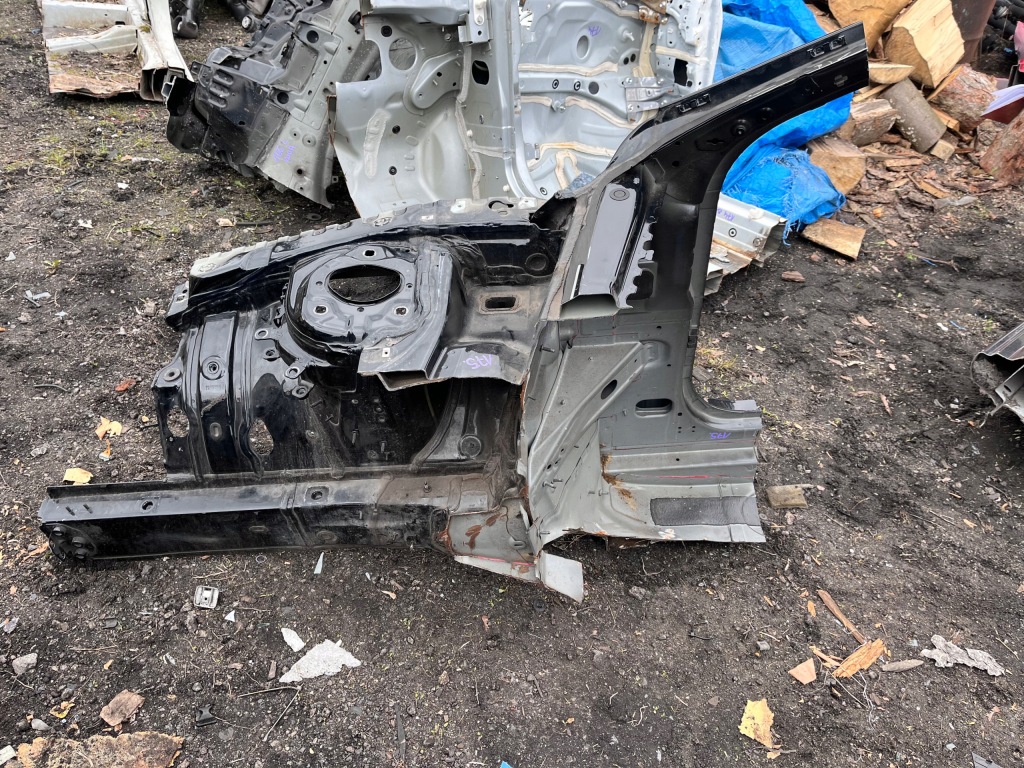 фото №4, 175 mercedes w176 лонжерон четверть правая