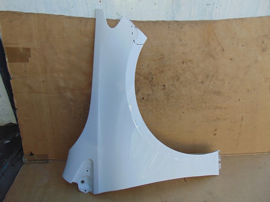 фото №1, Крыло правый перед mercedes w247 b klasa