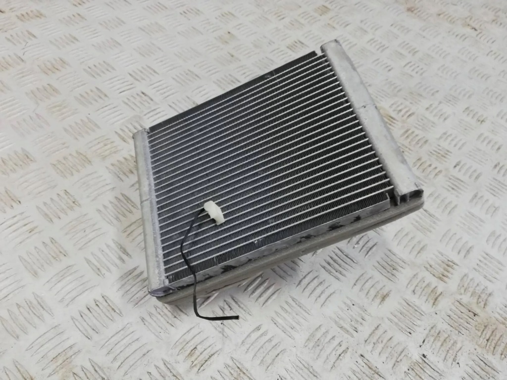 фото №1, Dacia spring испаритель клапан расширительный отопителя