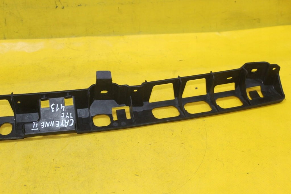 Направляющая кронштейн бампера задняя porsche cayenne ii touareg 7p5807863 с Разборки