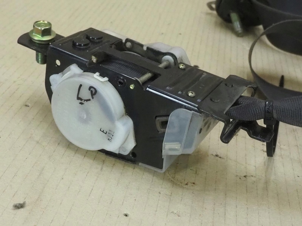 фото №11, Hyundai h1 h200 97- pas левый перед