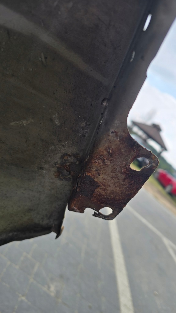 Крила перед лівий lancia delta iii vr.296/a Ціна