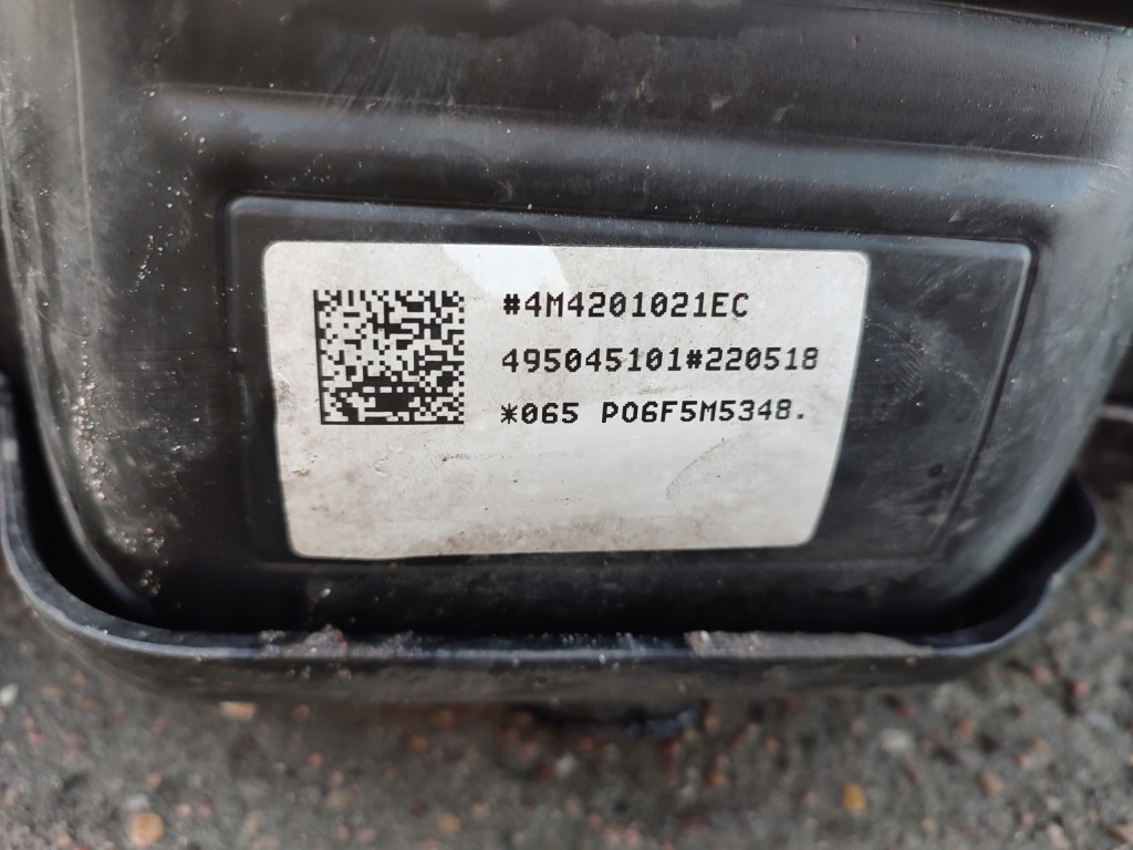 Porsche cayenne 3 9y0 2.9 tfsi 2018 - 2021 бак bak насос топлива с Разборки