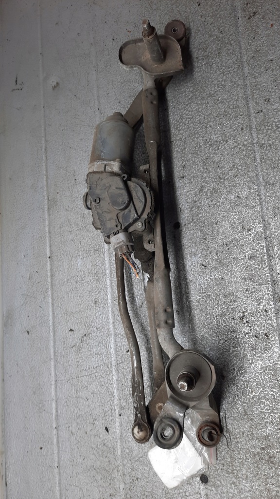 фото №1, Механизм дворник перед mazda 5 06r