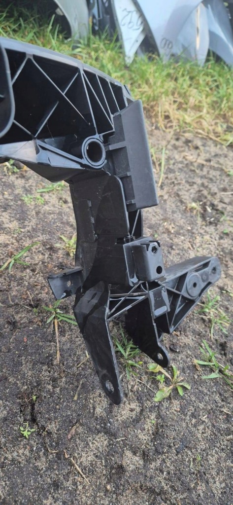 Ремень передний верхний усилитель mercedes-benz b w247 a klasa a177 a2476209700 Киев