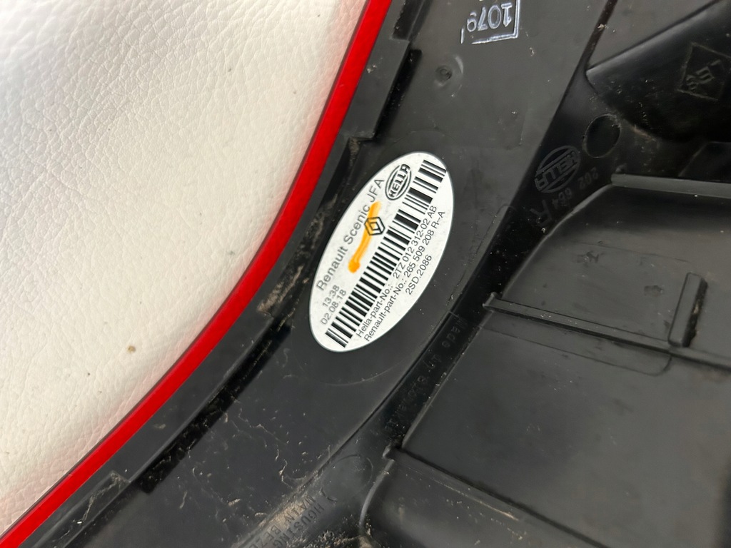 фото №7, Renault scenic iv правий задня кришка багажника крила 2016-