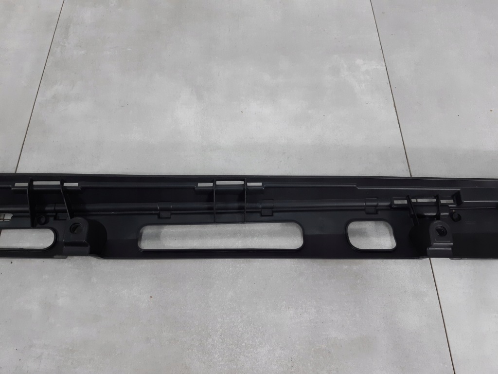 фото №10, Mercedes ml w166 направляющая кронштейн порог правое a1666980227