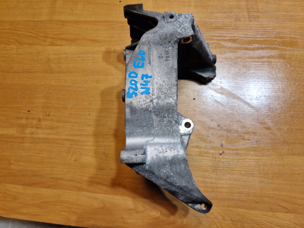 Bmw 5 e60 e61 2.0d n47 177km кронштейн основание кронштейн генератора 7802639 в Украине