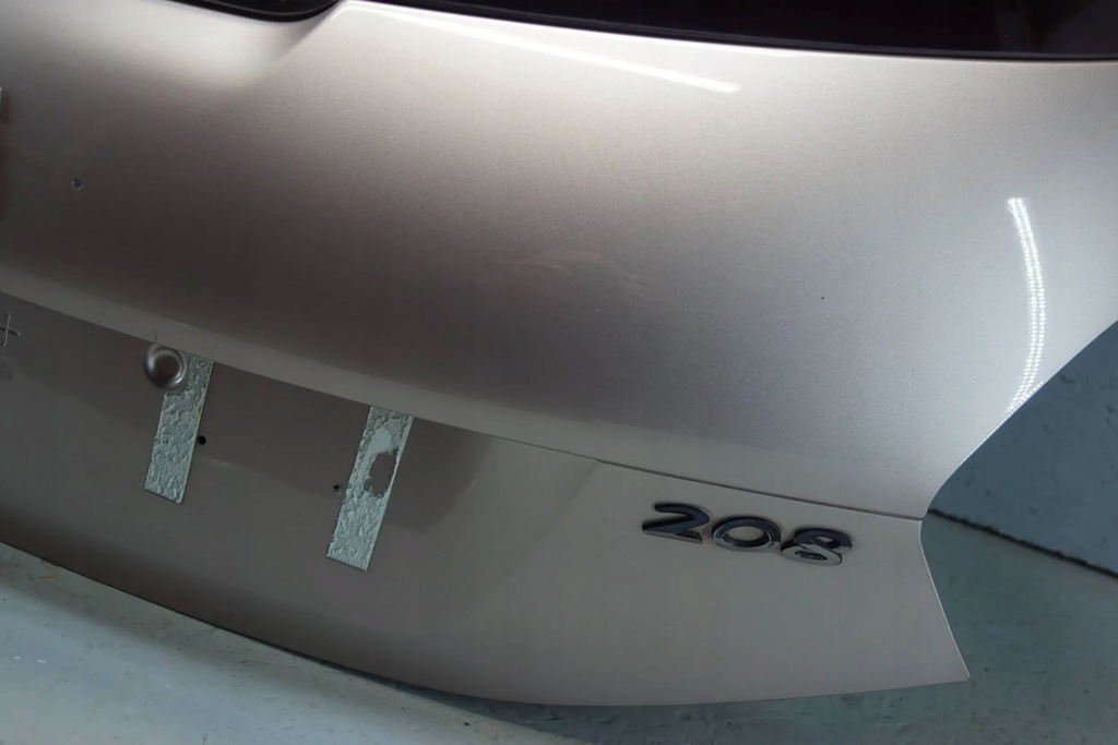 фото №9, Крышка багажника багажника задняя peugeot 208 i kck k423 11j