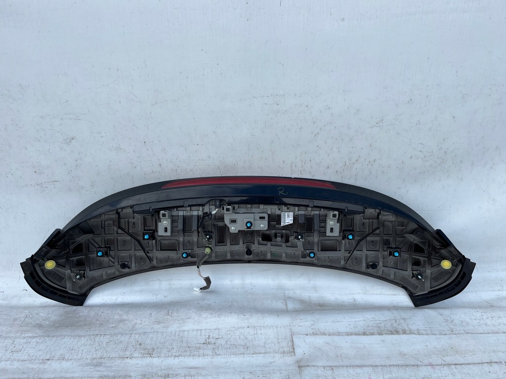 фото №9, Mazda cx30 спойлер кришки оригінал