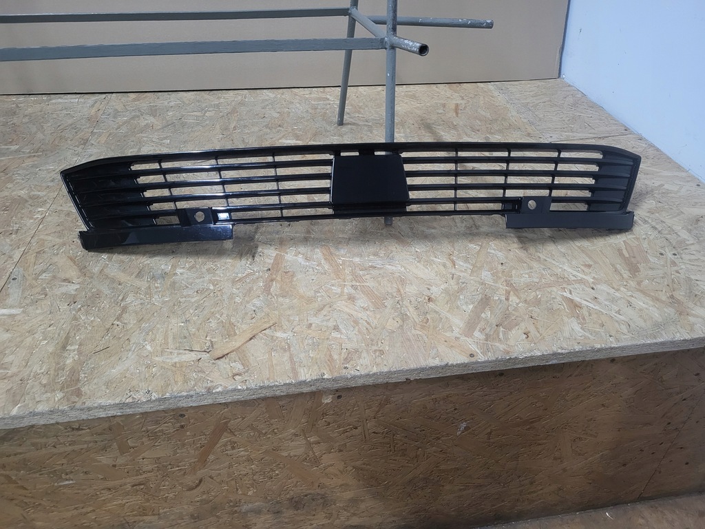 фото №6, Opel astra l 21r-- решётка бампера передний перед