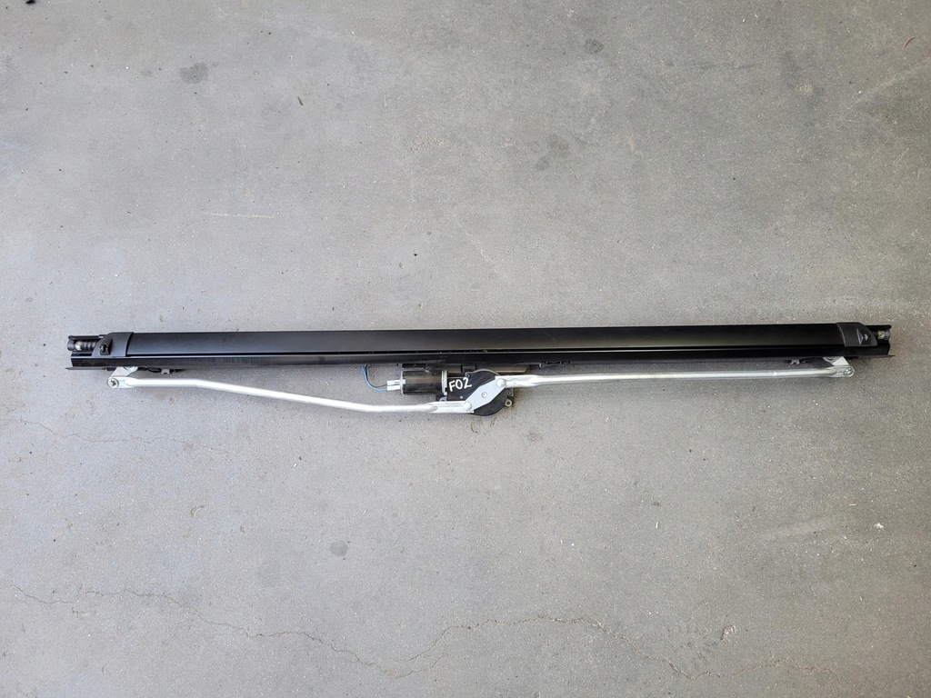 фото №1, Шторка задняя задняя 9129056 bmw 7 f01 long f02