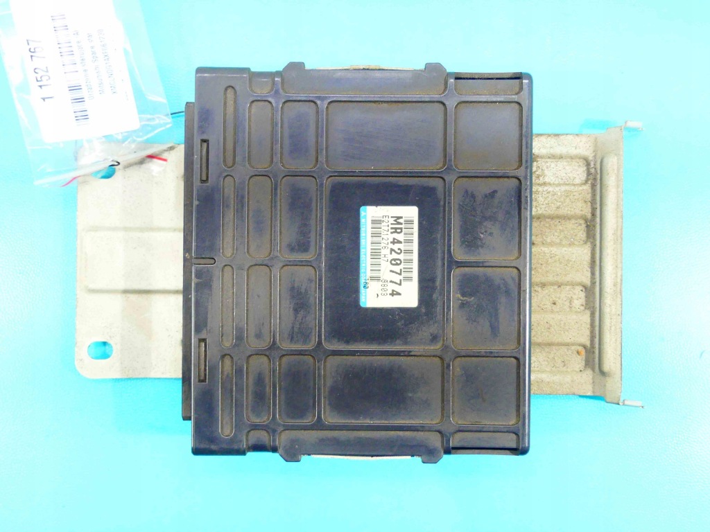 фото №1, Бортовий комп'ютер mitsubishi space star mr420774 1.3 16v