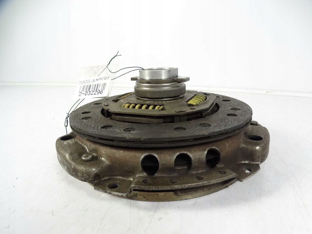 фото №9, Mercedes 190 w201 2.0 сцепление двухмассовый двухмассовый маховик a0122503403