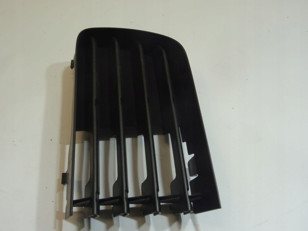 фото №7, Решётка радиатора заглушка бампера правая prius 5311247020