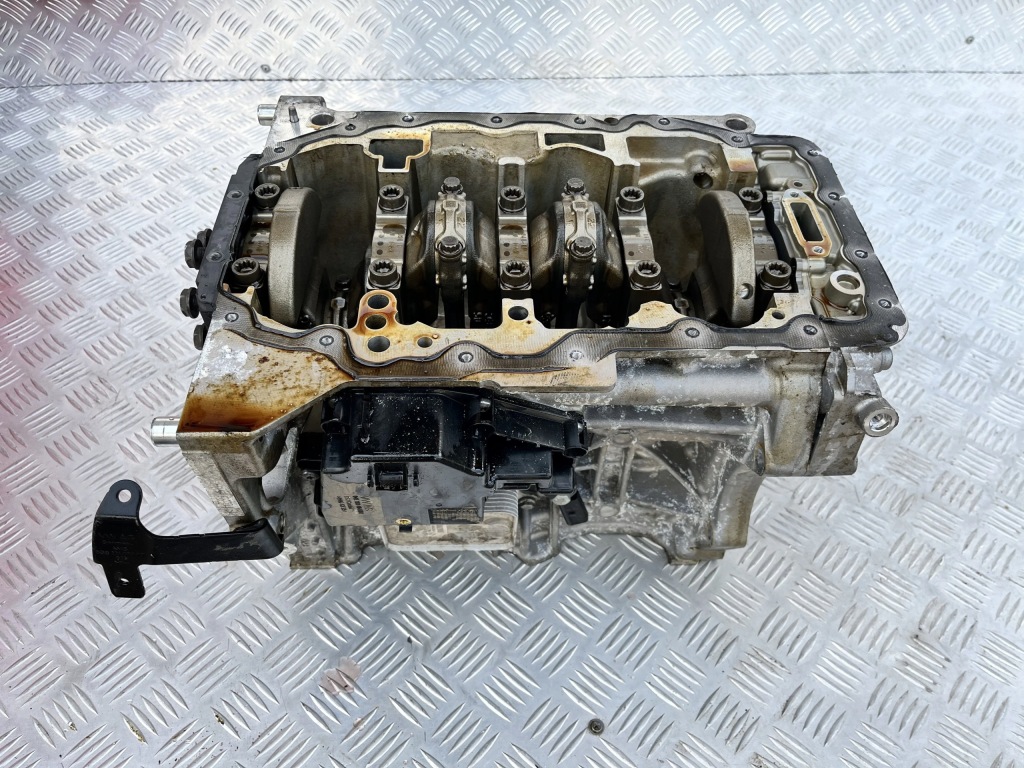 фото №1, Блок двигуна wał seat leon iv 20- 1.5 tsi dfya