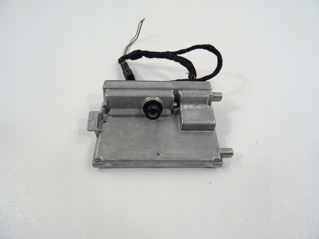 фото №1, Skoda scala камера перед асистент поперечина проводка 2q0980653c