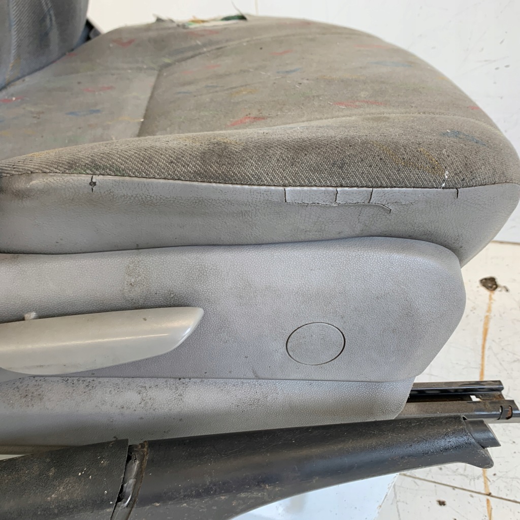 фото №15, Сиденье левая перед сиденье водителя + основание сиденье vw crafter i 2e 08r