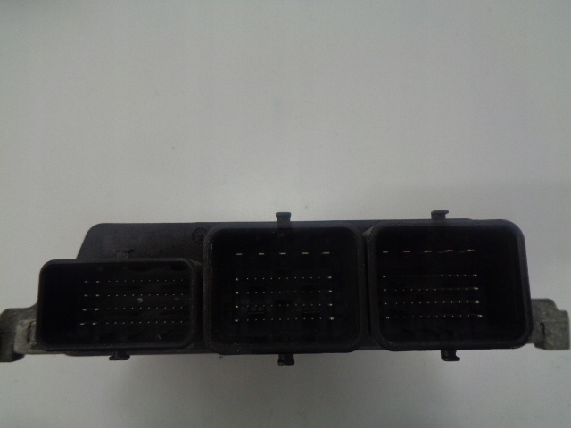 фото №8, Peugot 308 t9 1.6 ehdi бортовой компьютер набор стартовый