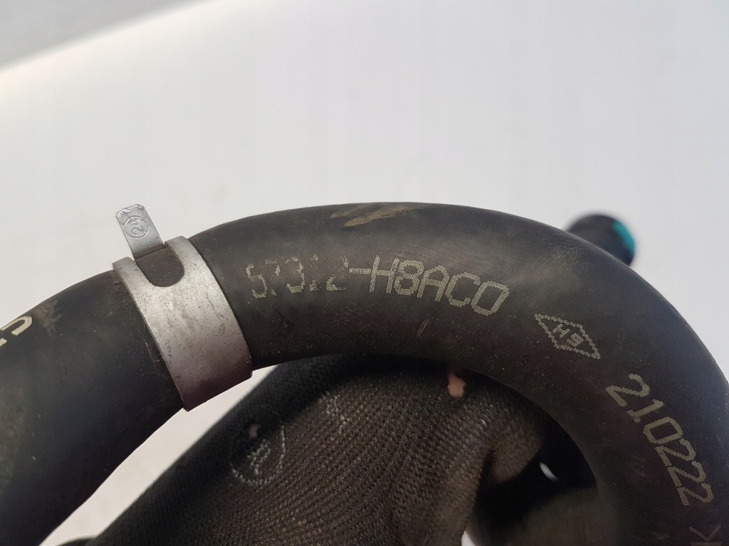 фото №2, Kia stonic lift шланг труба wody