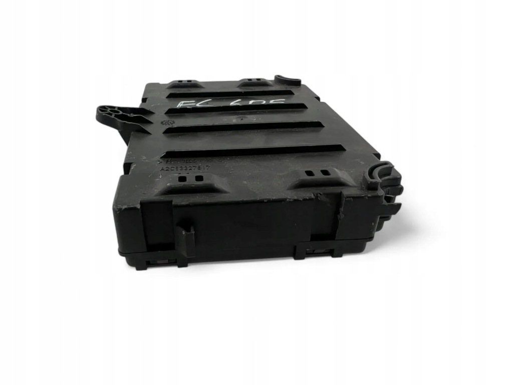 Купити Коробка запобіжників citroën berlingo b9 s180085003e 29061575 2011