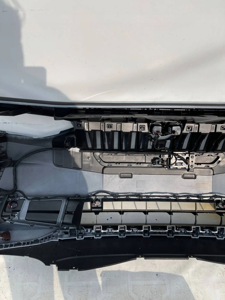 фото №13, Бампер vw id.3 lift 2023 kompletny 6xpdc камера перед 10a807221 передній