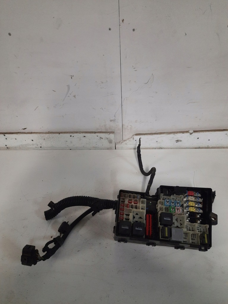 фото №1, Коробка запобіжників ford cmax