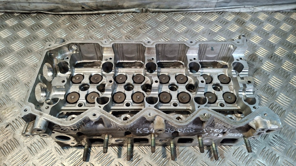 Головка двигателя nissan x-trail t30 2.2dci aw4 в Украине