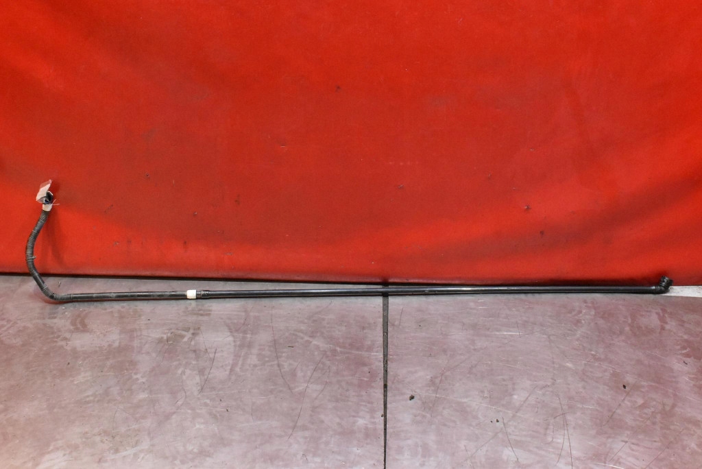 фото №1, Wąż шланг труба охолодження акумулятора 1631598-00-b tesla model y 60 kwh 299km