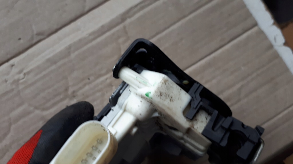 фото №8, A6 c7 4g замок дверь правый задняя 9 pin 4g0839016a a7