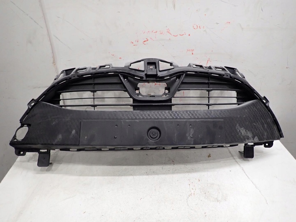 фото №1, Решётка радиатора toyota yaris iv 2020- 53101-k0050