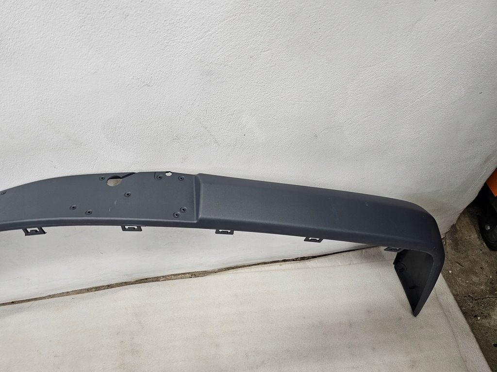 фото №10, Mercedes w124 бампер молдинг бампера перед