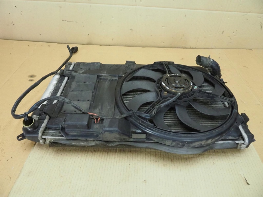 фото №2, Mini cooper r50 1.6b 2005r комплект радиатор вентилятор