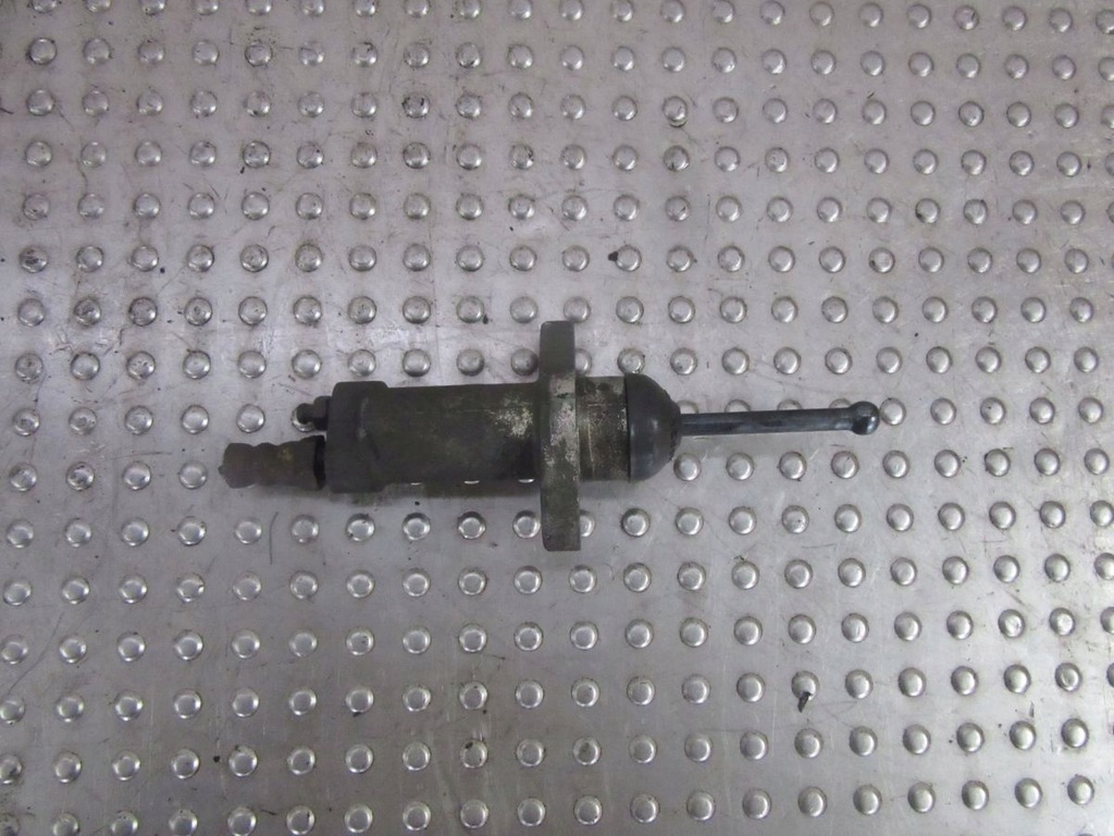 фото №2, Land rover defender 2.5d 2004 цилиндр сцепления привод