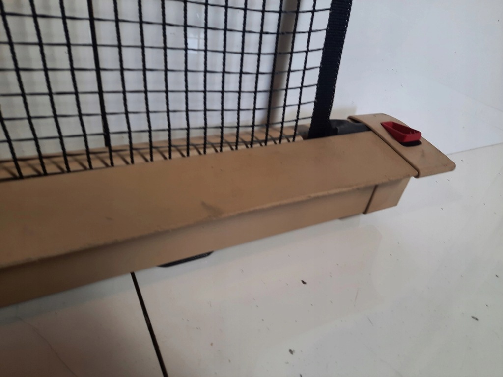 фото №7, Шторка багажника bmw f31 бежевая сетка