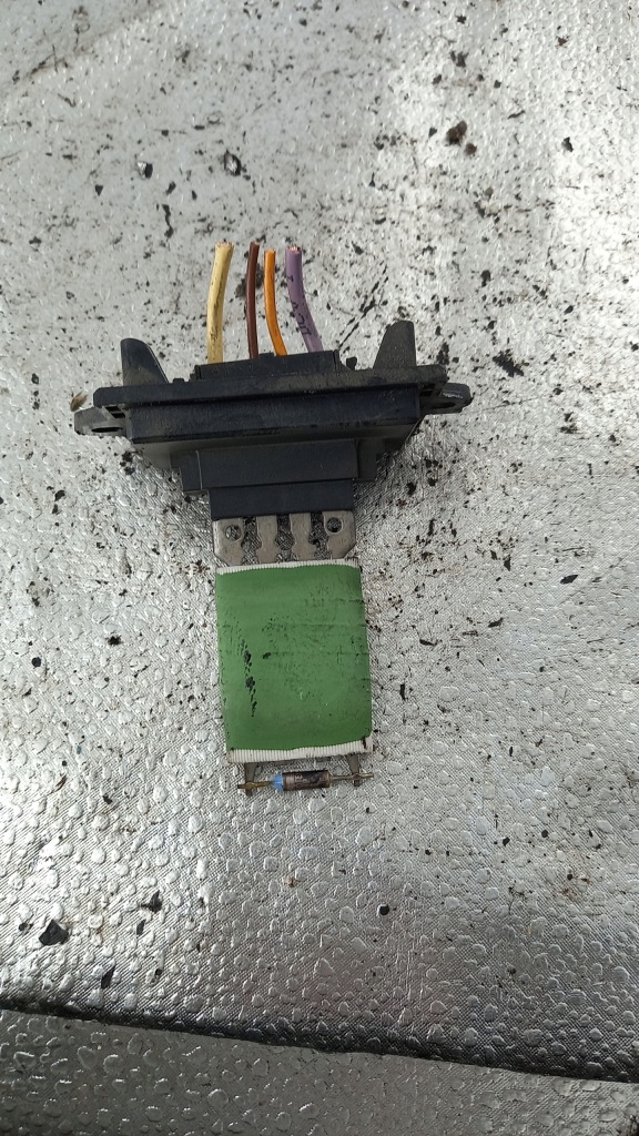 фото №1, Резистор вентилятор citroen c3 1.4hdi 05r hb