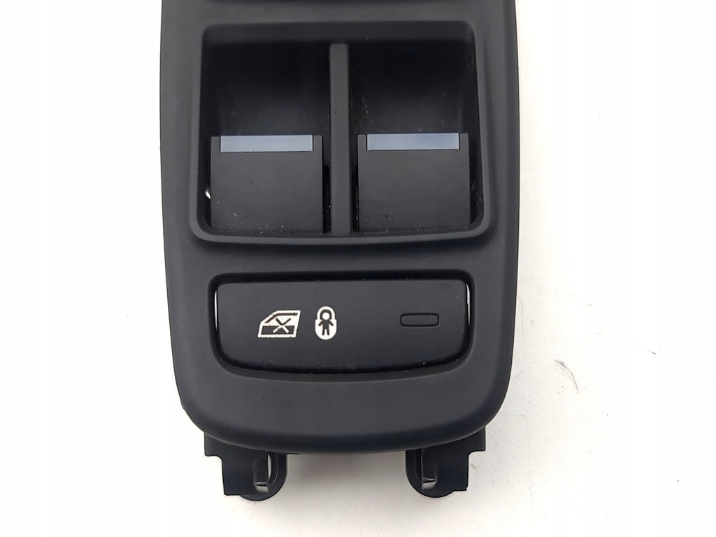 фото №7, Jaguar xe 2015 перед сторона права кнопки вікон