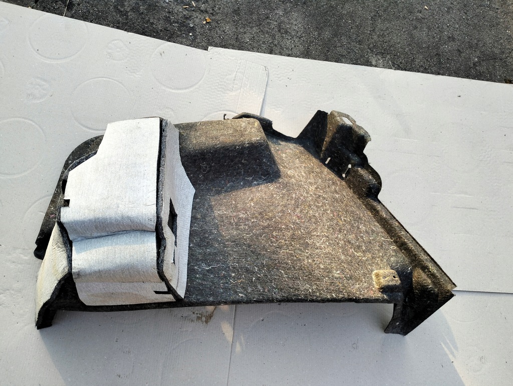 фото №11, Обшивка багажника rapid skoda правий liftback