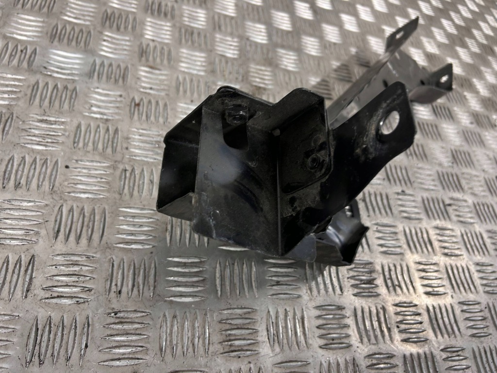 фото №7, Кронштейн боковий поперечина передній dodge durango iii 149422