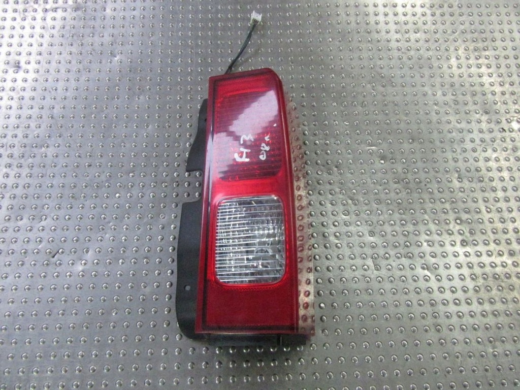 фото №1, Hummer h3 2007 лампа права задня