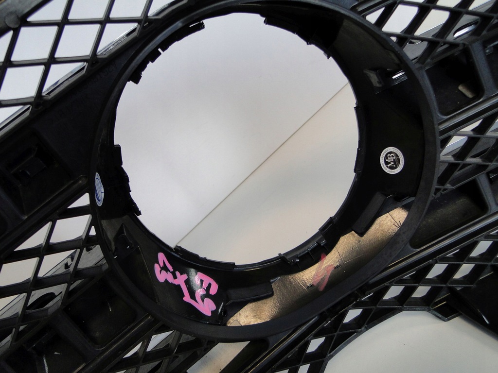 фото №11, Mercedes r klasa w251 251 lift po рестайлинг решётка радиатора решётка радиатора bez радара