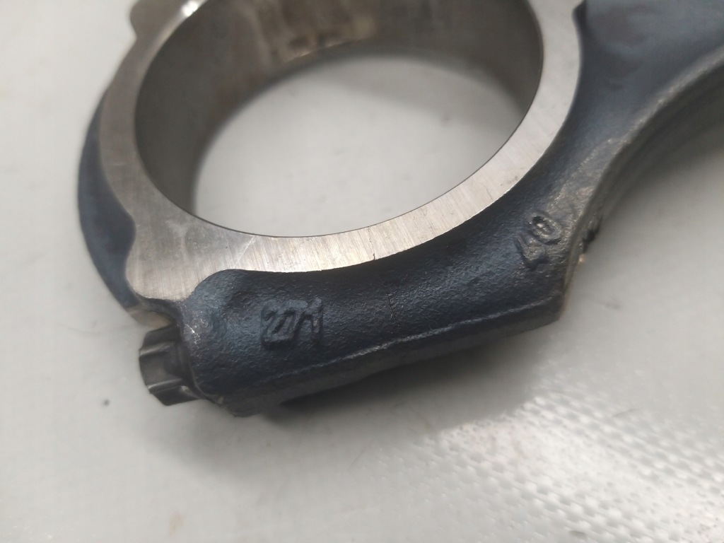 Шатун шату́н поршня кулькова опора m271 1.8 компресор w204 clk 271952 27140 Ціна