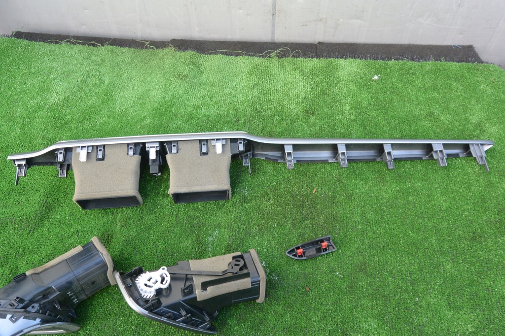 фото №15, Решётка обдув панели dekor kpl mazda cx9 eu