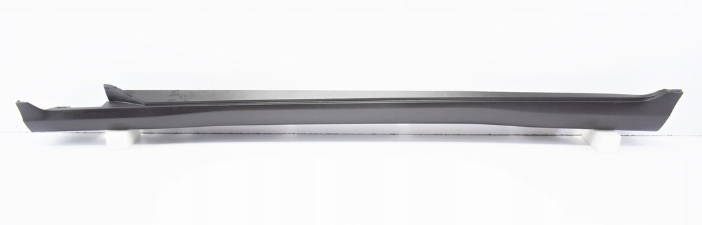 фото №1, Mercedes-benz оригинальный номер a2045200131 молдинг порог порог