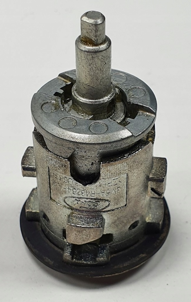 фото №2, Вкладка замка кришки задня volvo c70 ii cabrio